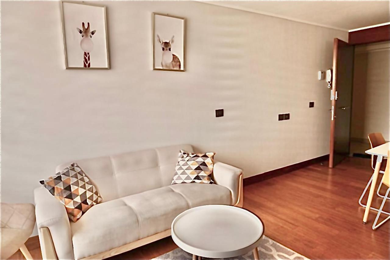 Departamento 2 Condes Lavanderia Apartment *